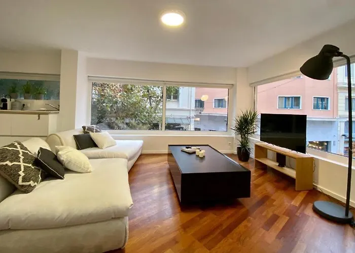 Mosaikon Guesthouses #Aiolou Str